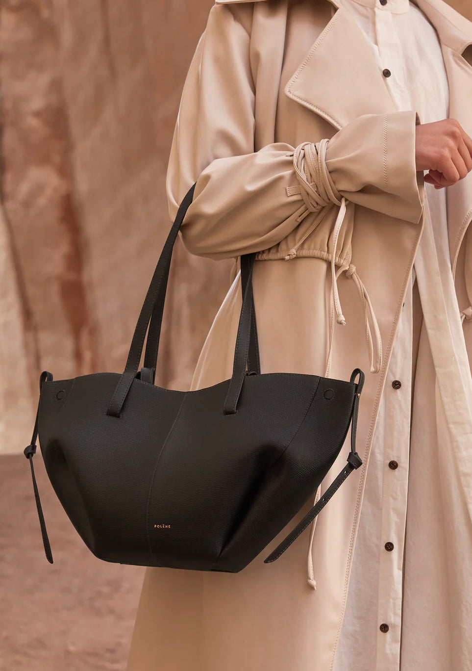 Cyme Mini Noir Grainé
