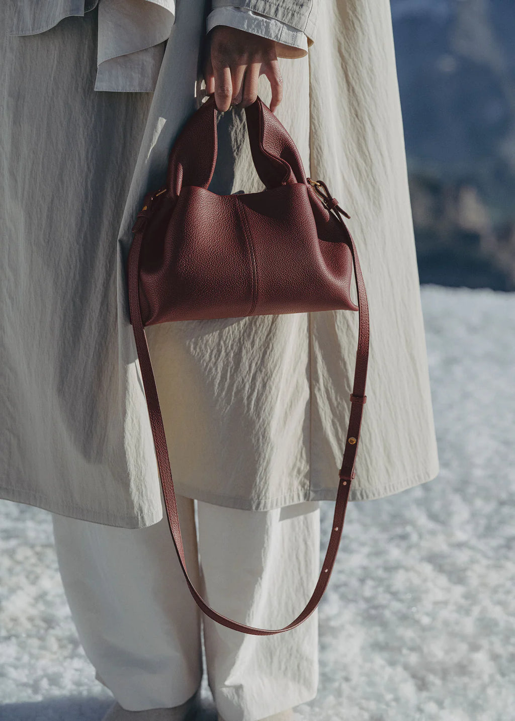Numéro Neuf Mini Cerise Noire Grainé