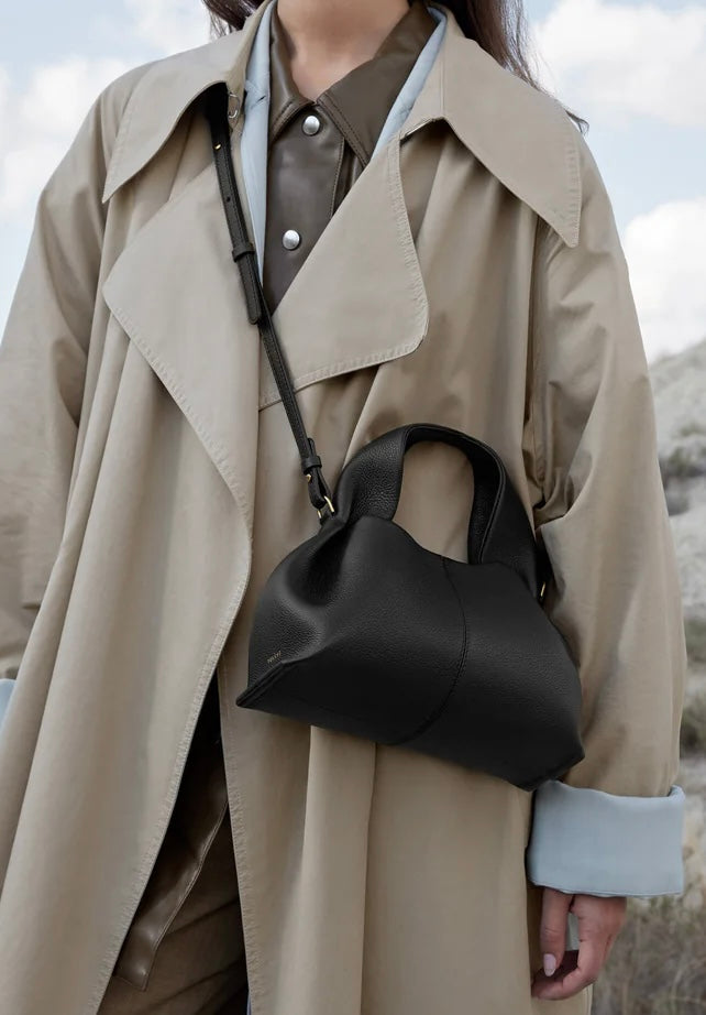 Numéro Neuf Mini Noir Grainé